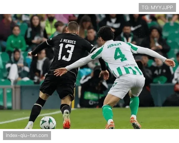 贝蒂斯连追两球2-2逼平比利亚雷亚尔,伊格莱西亚斯替补登场建功 贝蒂斯连追两球2-2逼平比利亚雷亚尔,伊格莱西亚斯替补登场建功